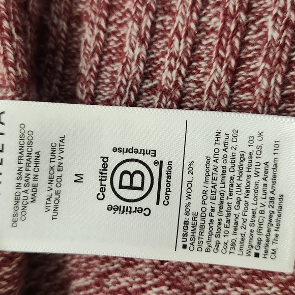 Athleta Mulberry Wool Cashmere Tunic Sweater. Size M - Picture 6 of 9